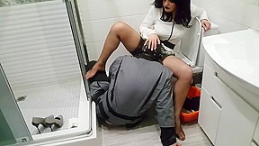 Slave Cleans Strict Wife Mia After Toilet Rimming Dirty Pussu Licking...