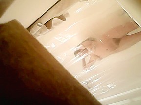 Video shower exotic...