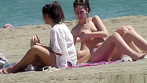 Sexy bikini topless teens voyeur hd...