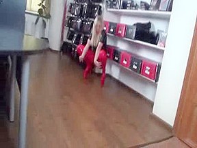 Spandex video with blonde whore sucking...