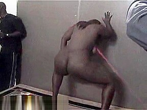 Bbw strippers in booty shaking contest...