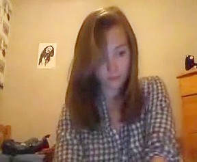 FRENCH GIRL - 18 YEARS WEBCAM