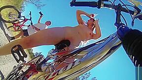 Amazing nude bike ride...