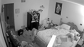 Hot couple fucking in bedroom hacking...