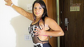 Hot latina lady loves to show...