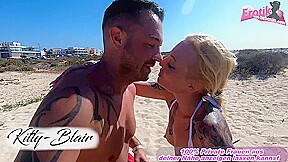 German couple at public fuck beach...