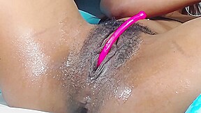 Black hairy pussy squirting...