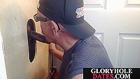 Gloryhole mature dilf blowing and tugging...