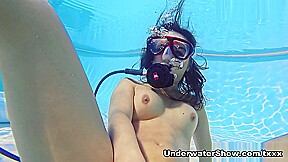Lanatanga Video Underwatershow...