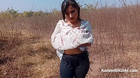 Natural Tits Indian Kamini Bhabhi Outdoor Strip Show