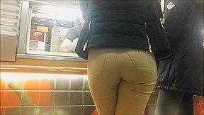 Voyeur Street Tight Teen Ass In Jeans...