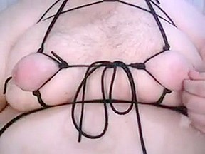 Moob harness suction cups lots jiggling...