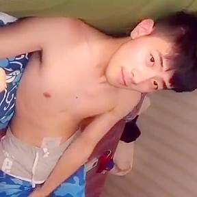 Cute chinese boy wanking on cam...