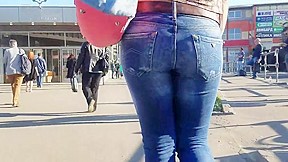 Fatty woman ass in tight jeans...