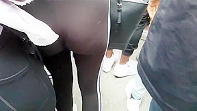 Candid Curvyy College Girl Pawgg In Leggings...
