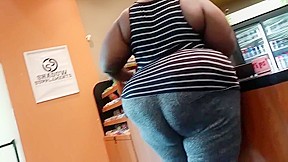 Huge booty ssbbw after work...