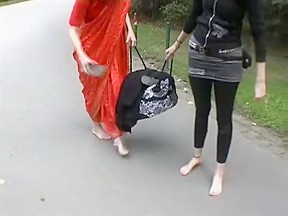 Mum and daughter barefoot in public...