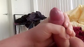 Jerking off while my girlfriend blows...