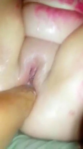 Slowed bbw gets fisted and squirts...