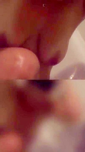 Wife shower tits...