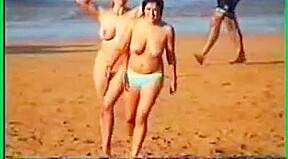 Free boobs at the spanish beach...