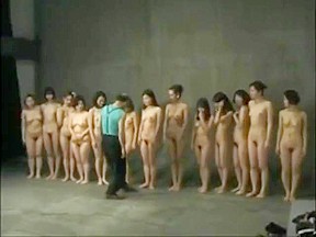japanese nude girls posing