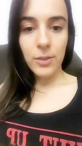 Sexy Brazilian Foot Model Goes Live On Instagram To Tease Her Feet...