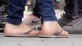Candid barefoot shoeplay in flip flops...
