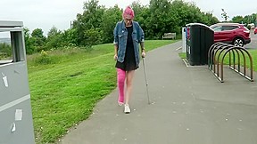Pink llc crutches uk...