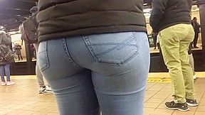 Nice wide hips latina subway...