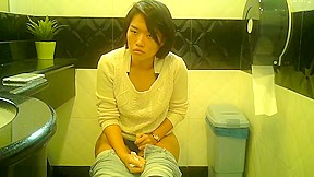 Singapore Toilet Spy...