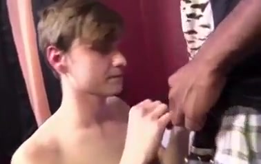 Black dominates white enslaved boy squirt in face