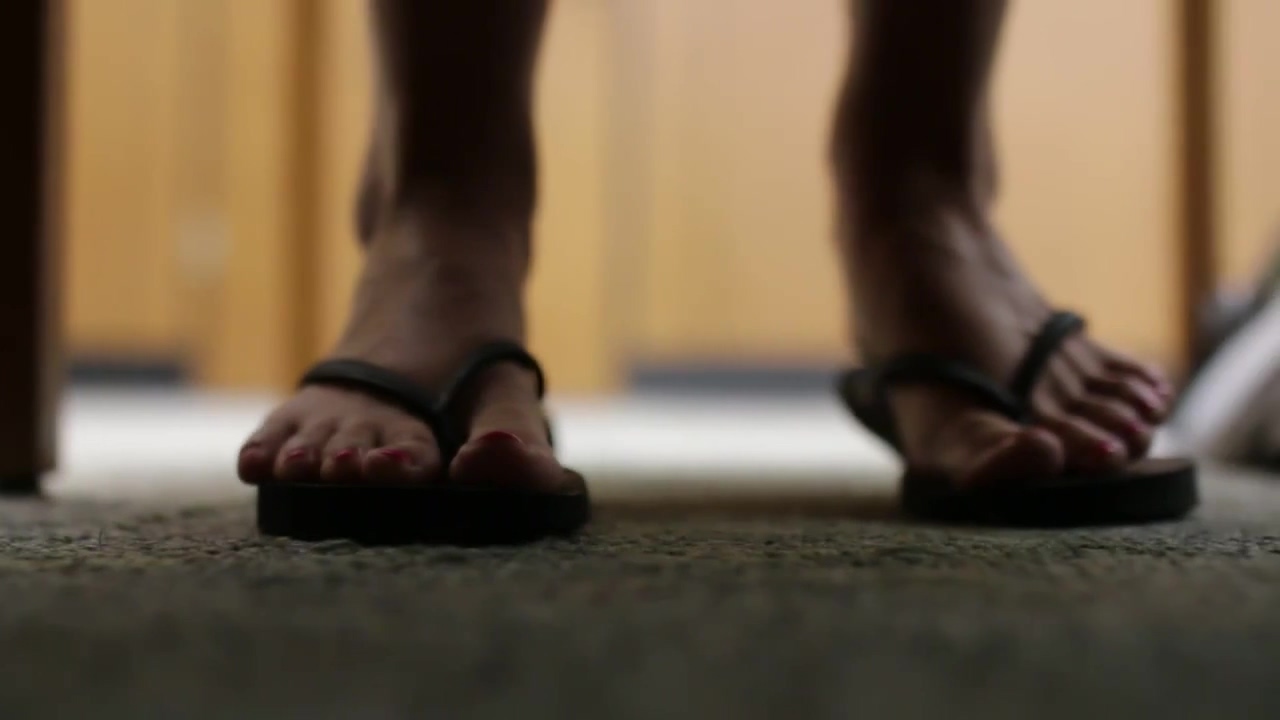HD Foot Fetish: сексуальные ноги колледжа фетиш