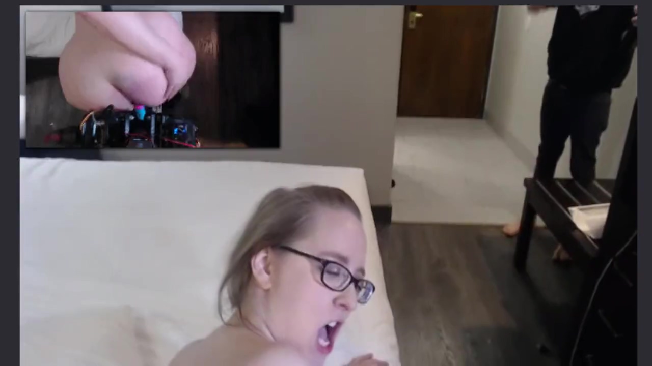 HD -любительская веб -камера Solo Женская мастурбация с большой задницей, хардкорными, игрушками и POV - Удивительно!