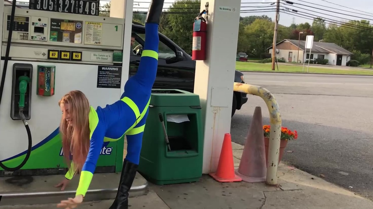 Short Flexible Break At The Gas Station - Watch4Fetish