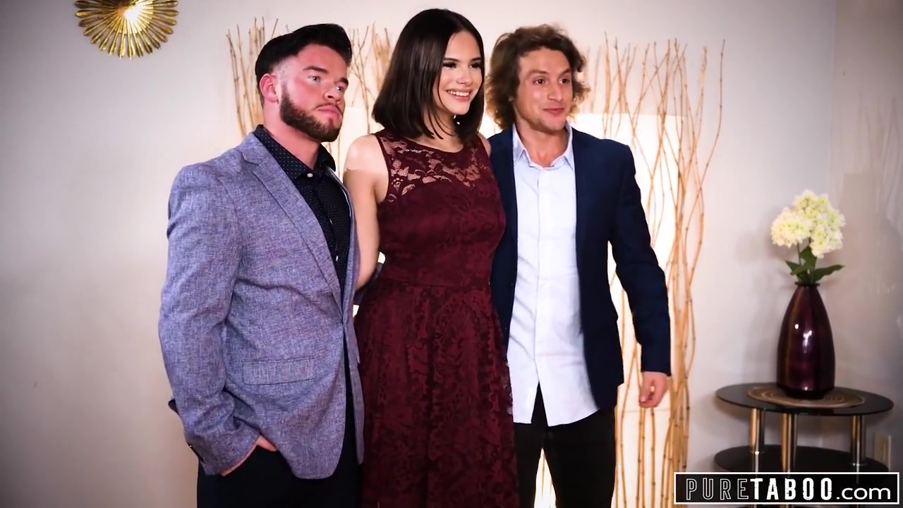 Horny Stepsister Finally Gets To Ride Stepbros Cock! - Jay Romero