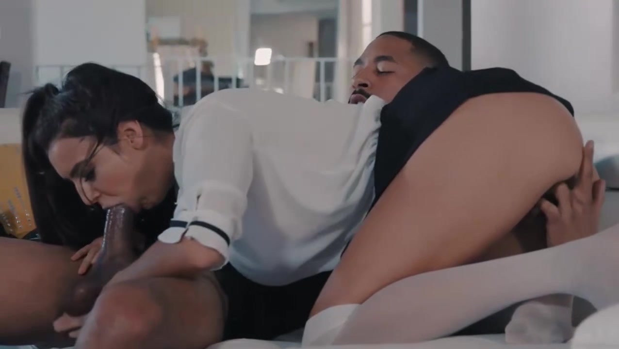 big lesson for a young Eliza Ibarra - Free Porn