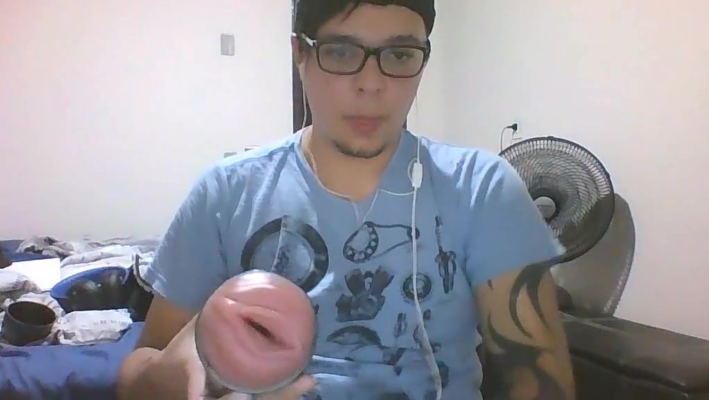 Fucking fleshlight and showing my face