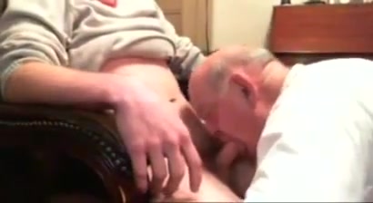 Grandpa sucking a nice cock