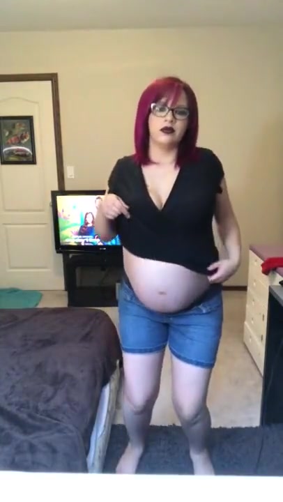 Pregnant redhead strips and makes you want more