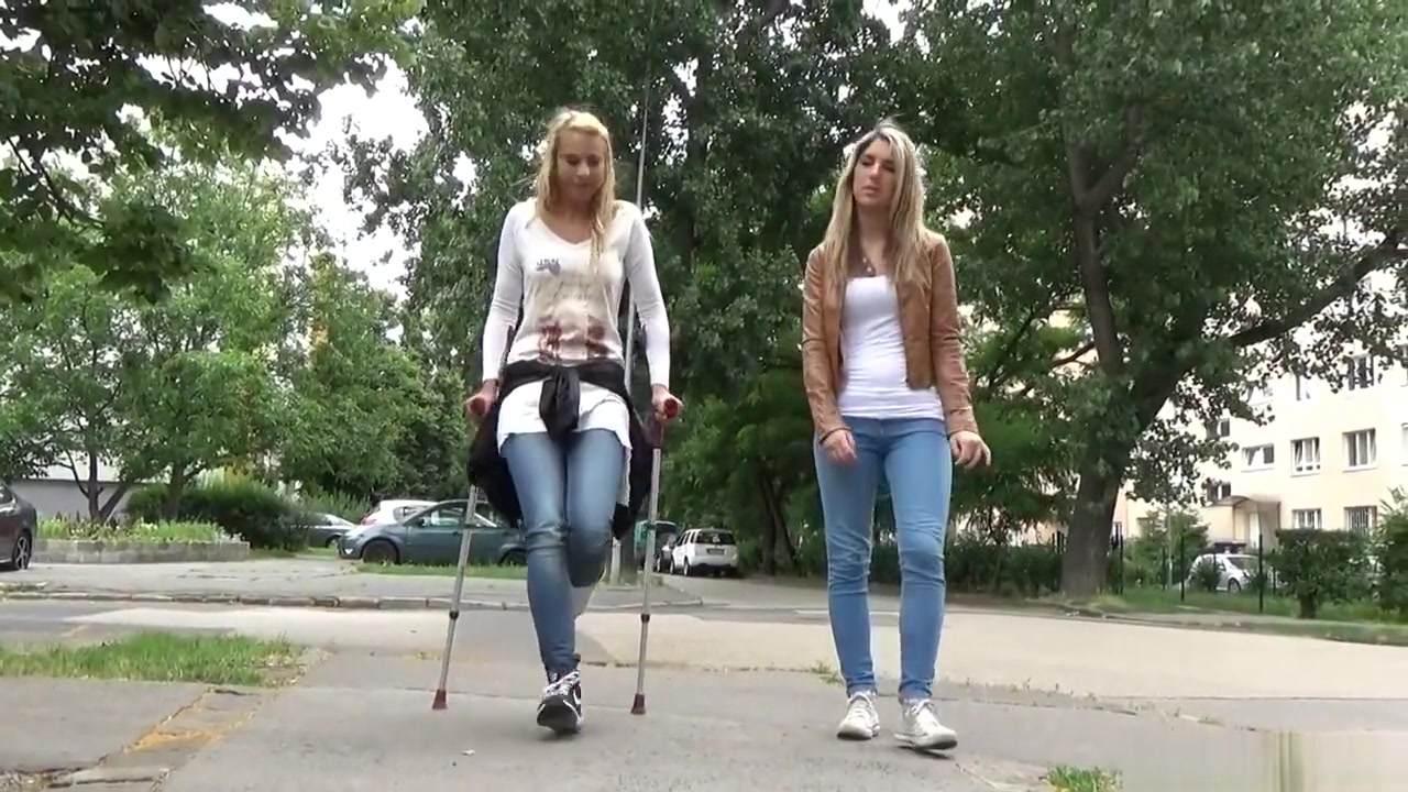 Sprain crutches