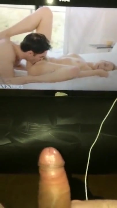 Masturbacao para um otimo porno com a Mia Molkova