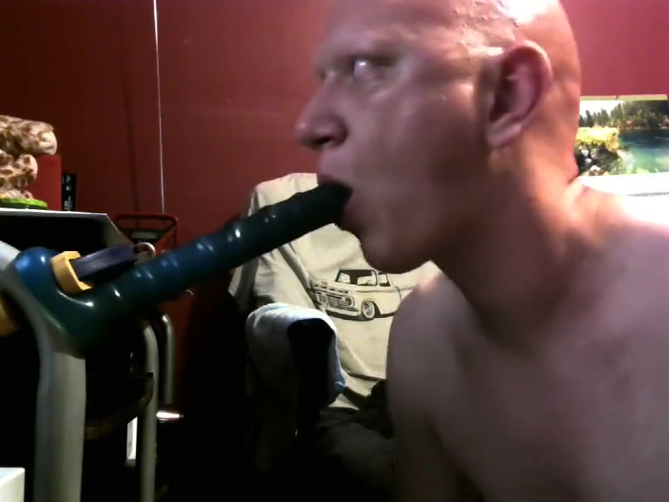 Gay Solo Male Practicing Deepthroat Blowjob Techniques In High Definition On 9/6/18