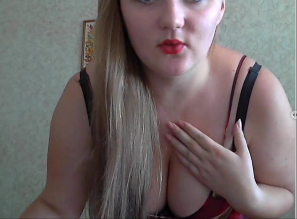 Hot chubby russian girl on webcam with orgasm!!!